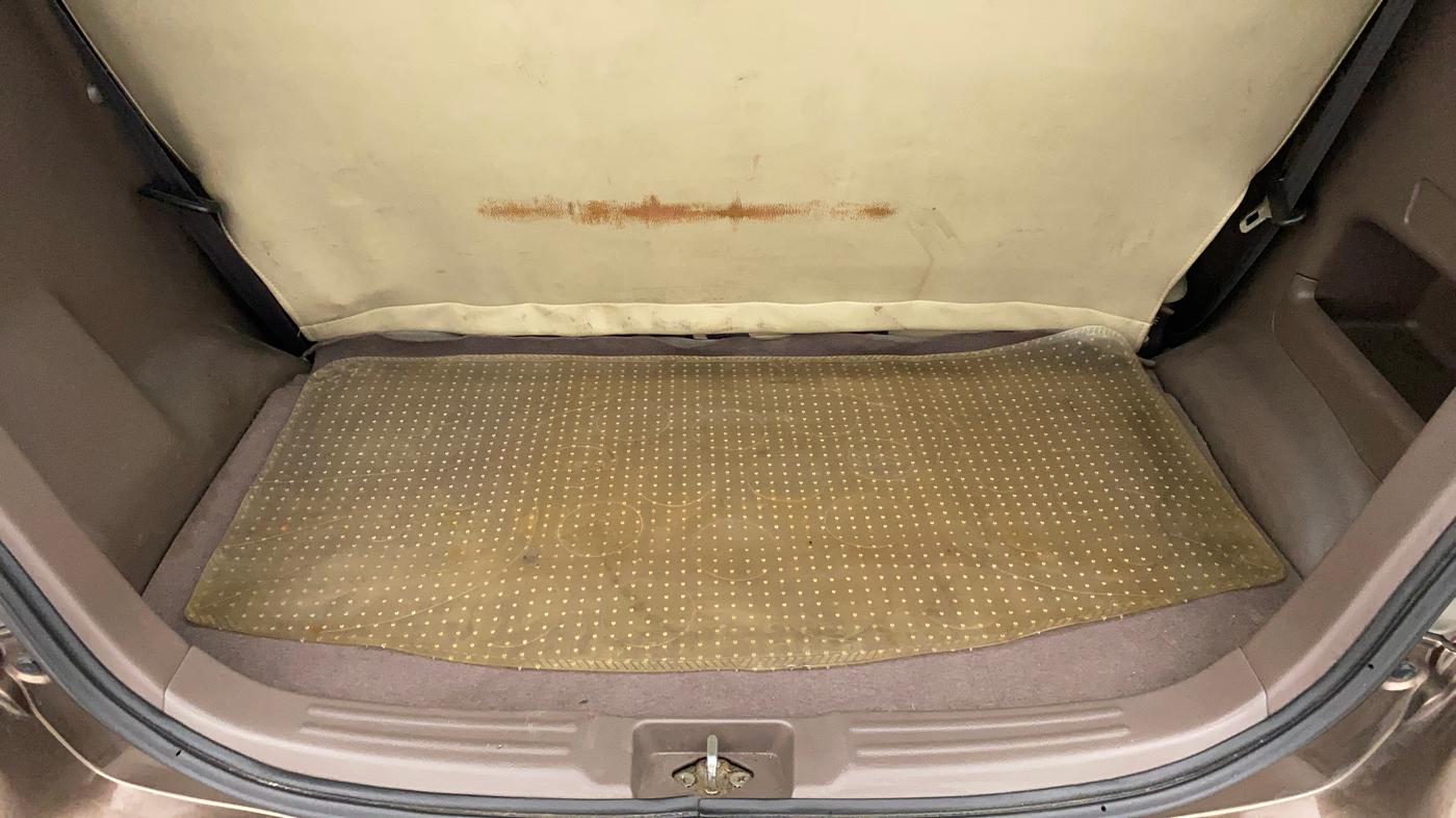 2013 Maruti Zen Estilo LXI, Petrol, Manual, 52,164 km, Boot Inside
