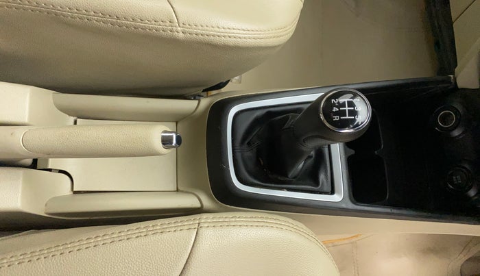 2022 Maruti Dzire ZXI CNG, CNG, Manual, 16,696 km, Gear Lever