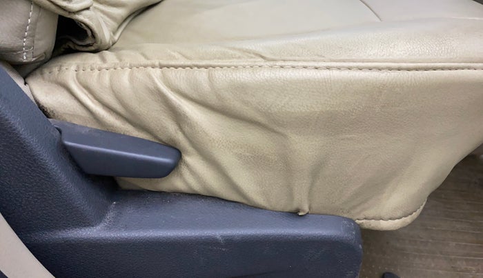 2013 Nissan Terrano XL (P), Petrol, Manual, 40,047 km, Driver Side Adjustment Panel