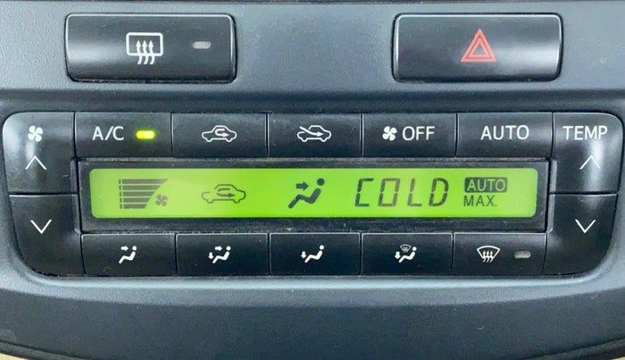 2014 Toyota Fortuner 3.0 4X2 MT, Diesel, Manual, 91,733 km, Automatic Climate Control