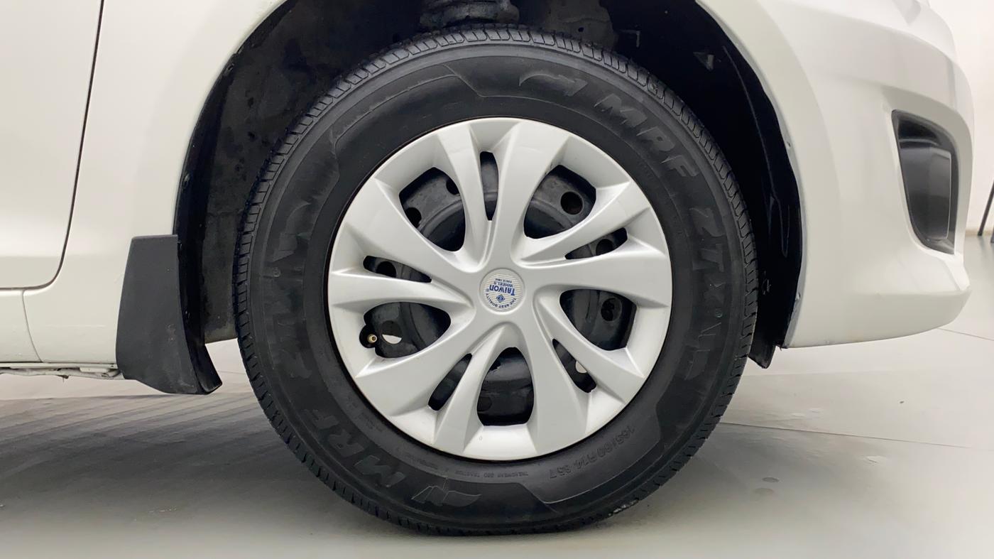 2013 Maruti Swift Dzire VDI, Diesel, Manual, 69,656 km, Right Front Wheel