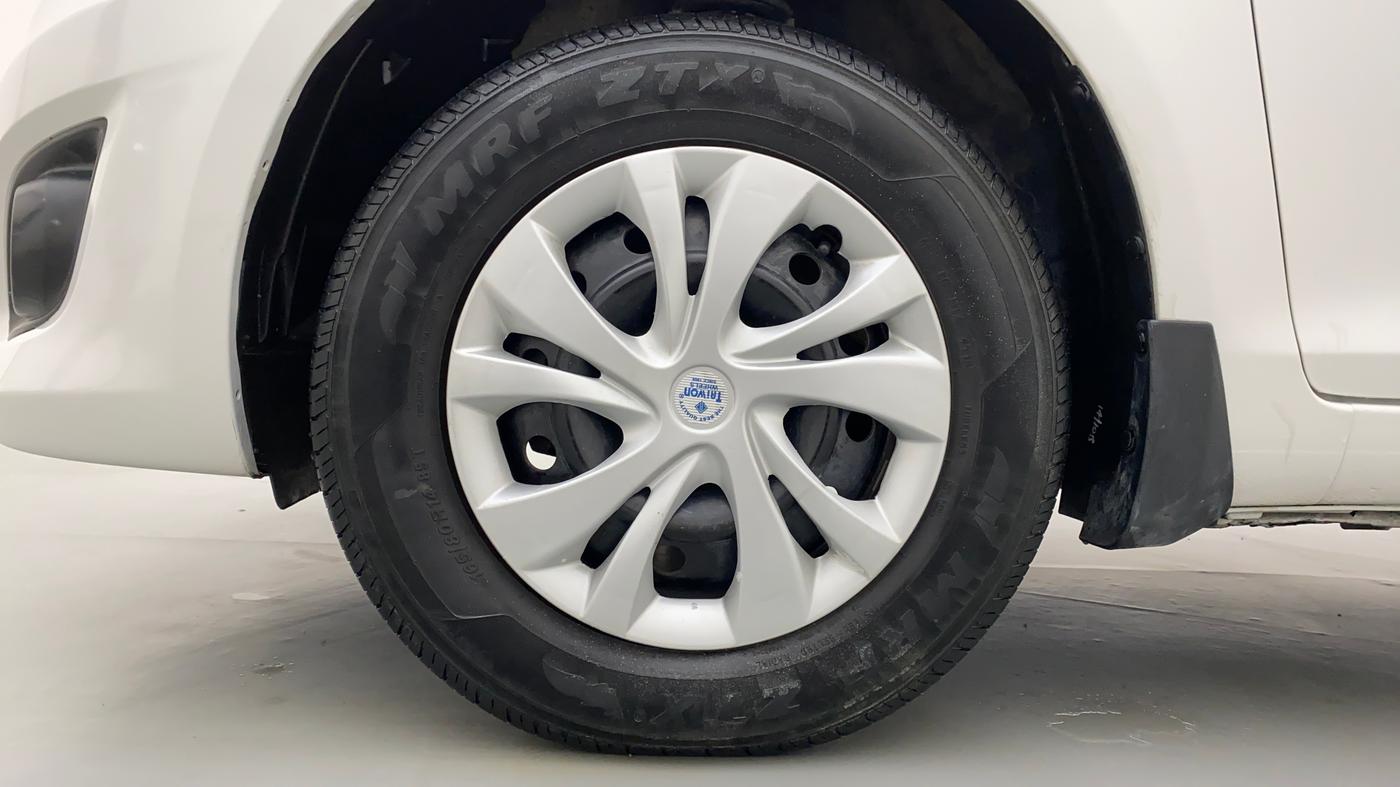 2013 Maruti Swift Dzire VDI, Diesel, Manual, 69,656 km, Left Front Wheel