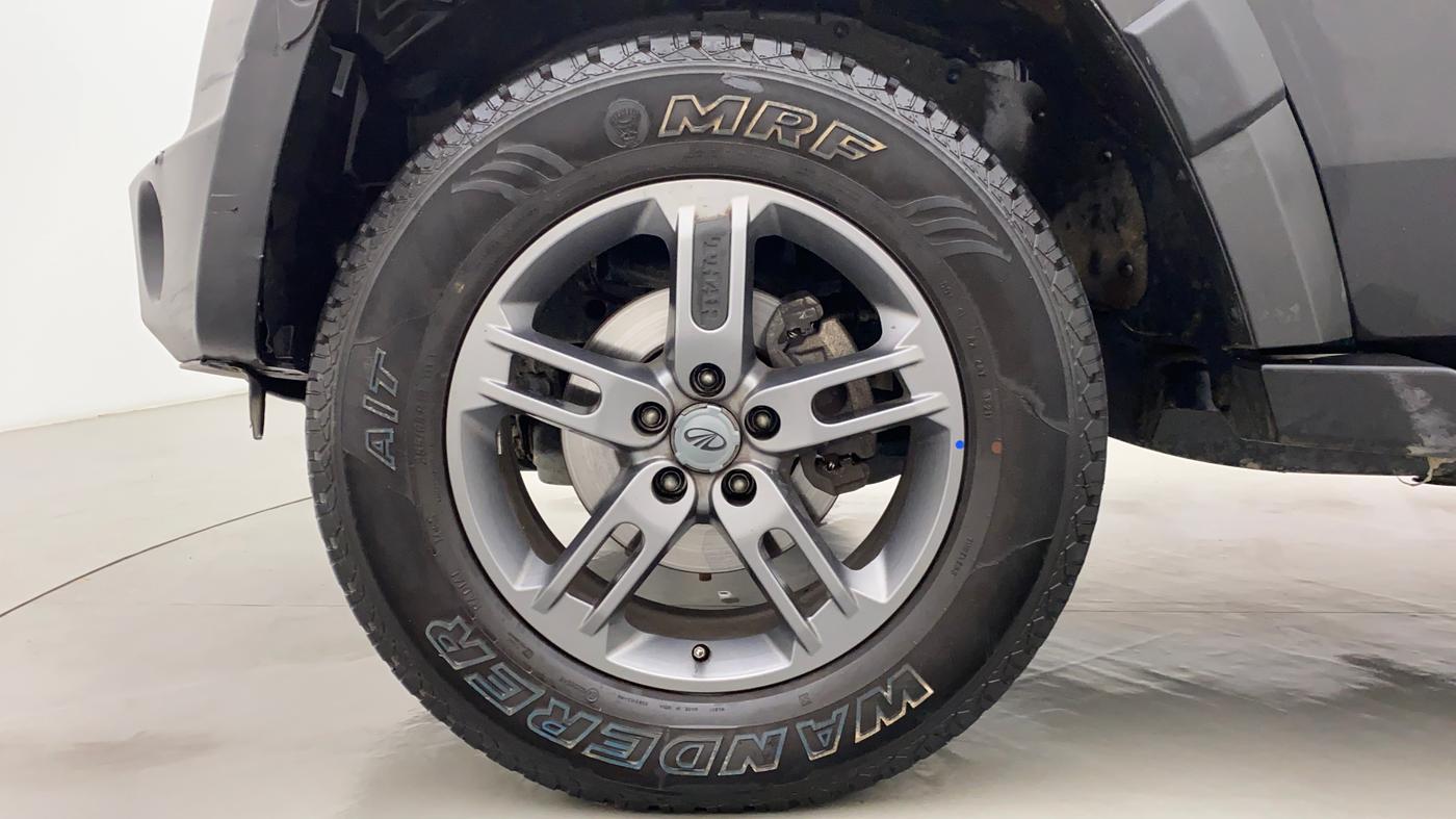 2021 Mahindra Thar LX PETROL HT 4WD AT, Petrol, Automatic, 9,713 km, Left Front Wheel