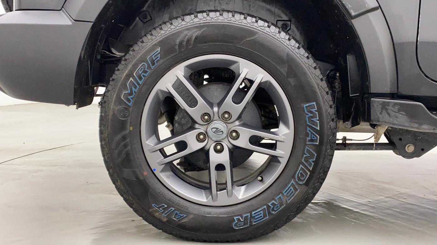 2021 Mahindra Thar LX PETROL HT 4WD AT, Petrol, Automatic, 9,713 km, Right Rear Wheel