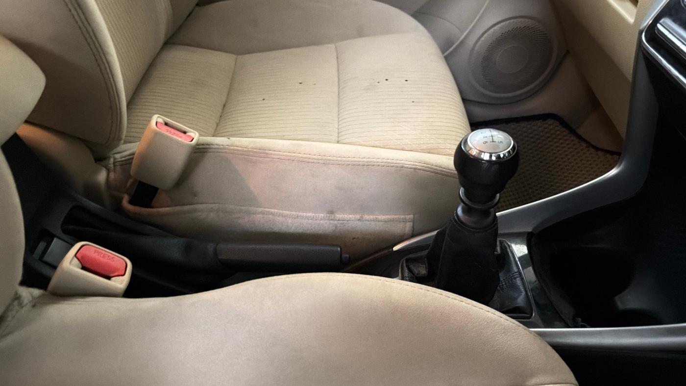 2018 Toyota YARIS G MT, Petrol, Manual, 52,666 km, Gear Lever