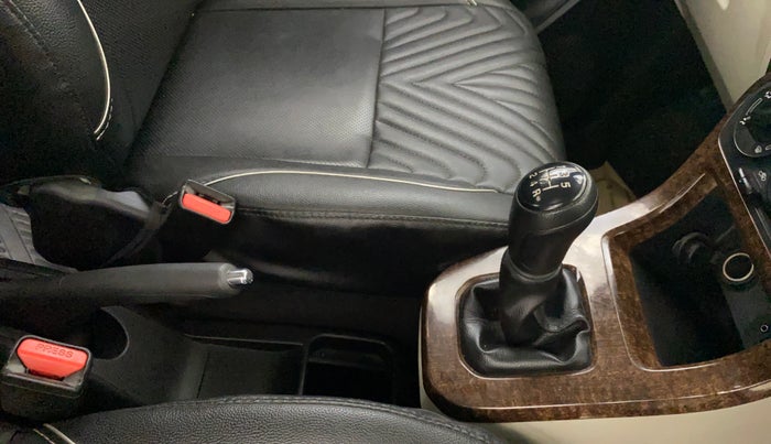 2021 Maruti New Wagon-R ZXI 1.2, Petrol, Manual, 57,377 km, Gear Lever