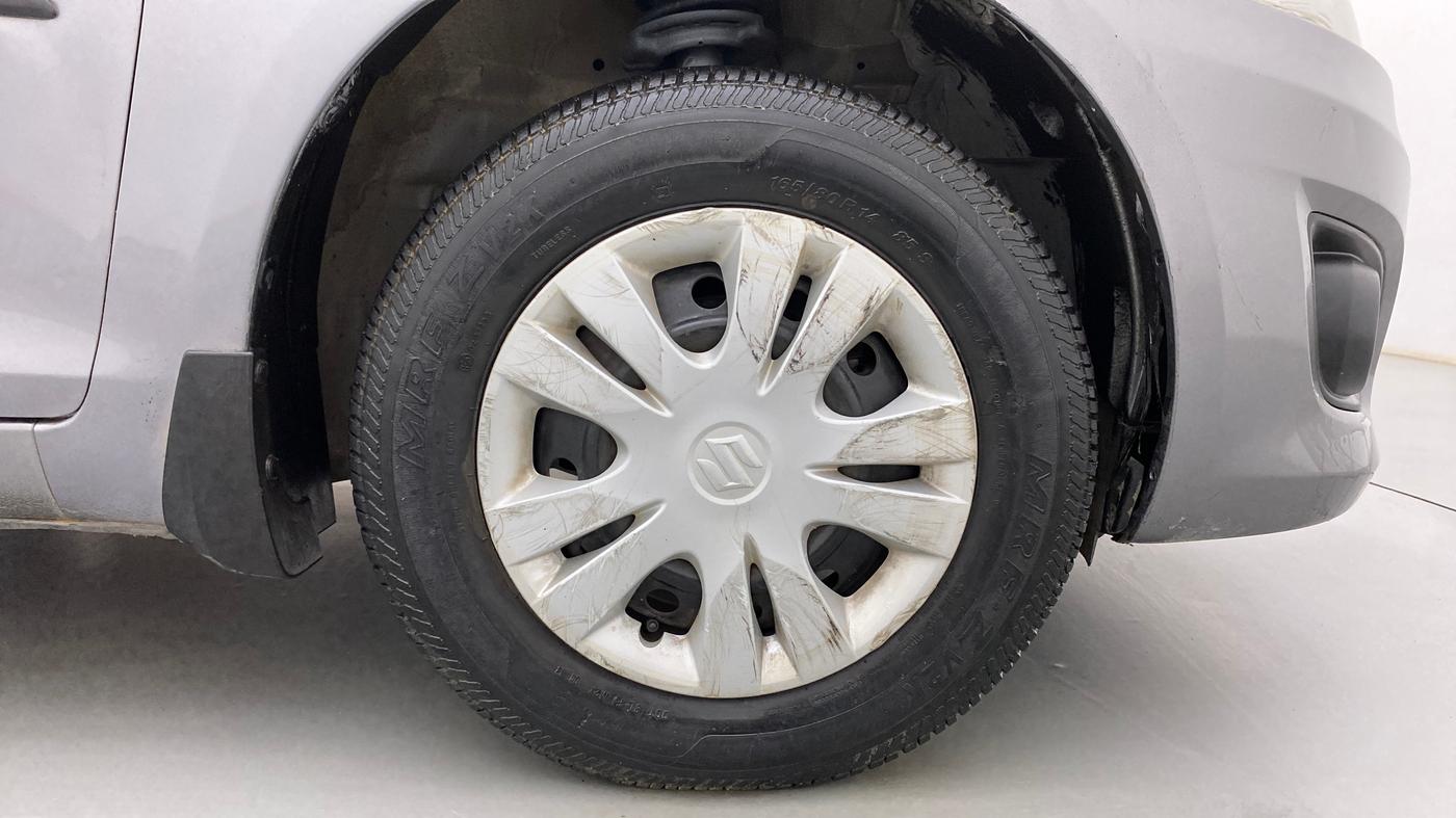 2013 Maruti Swift Dzire VXI, Petrol, Manual, 38,523 km, Right Front Wheel