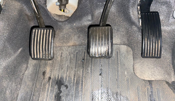 2019 Hyundai Xcent S 1.2, Petrol, Manual, 33,914 km, Pedals