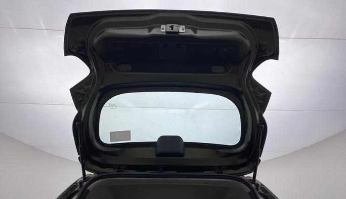 2019 Renault Kwid CLIMBER 1.0 AMT, Petrol, Automatic, 71,238 km, Boot Door Open