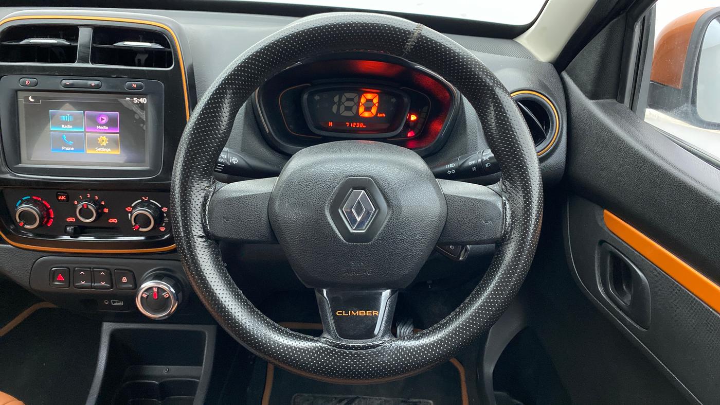 2019 Renault Kwid CLIMBER 1.0 AMT, Petrol, Automatic, 71,238 km, Steering Wheel Close Up
