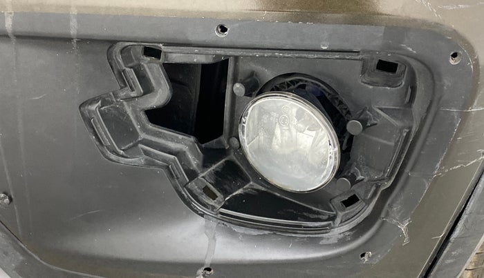 2019 Renault Kwid CLIMBER 1.0 AMT, Petrol, Automatic, 71,238 km, Left fog light - Cover missing