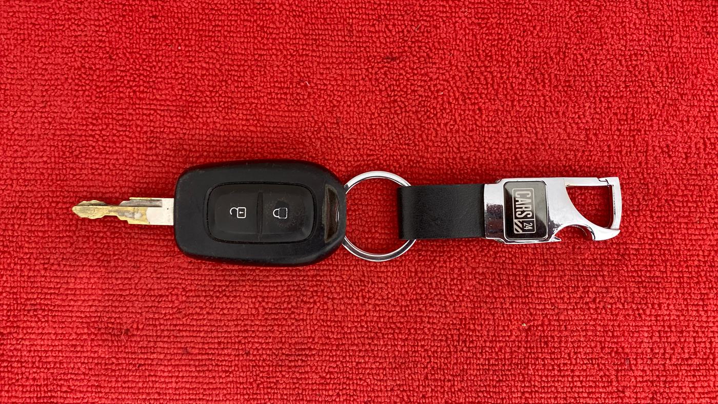 2019 Renault Kwid CLIMBER 1.0 AMT, Petrol, Automatic, 71,238 km, Key Close Up
