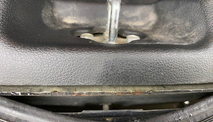 2017 Hyundai New Elantra 2.0 SX AT PETROL, Petrol, Automatic, 1,00,502 km, Dicky (Boot door) - Slightly rusted
