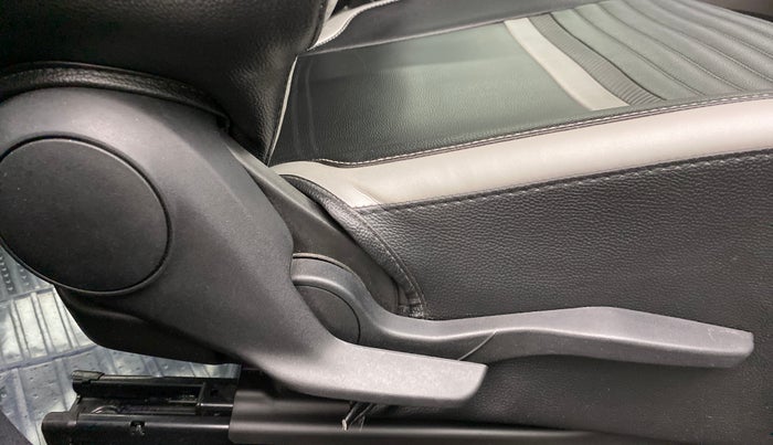 2019 Maruti Baleno ALPHA CVT PETROL 1.2, Petrol, Automatic, 26,674 km, Driver Side Adjustment Panel