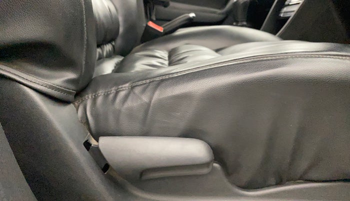 2021 Maruti Vitara Brezza VXI, Petrol, Manual, 85,309 km, Driver Side Adjustment Panel