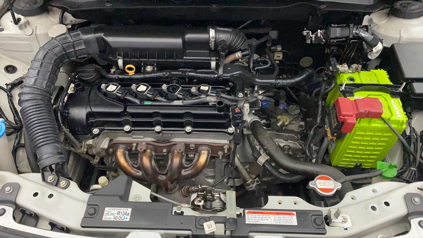 2019 Maruti Swift LXI, Petrol, Manual, 44,468 km, Engine View