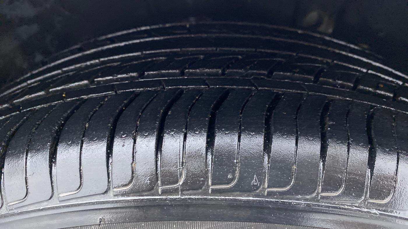 2017 Hyundai New Elantra 2.0 S MT, Petrol, Manual, 33,377 km, Right Front Tyre Tread