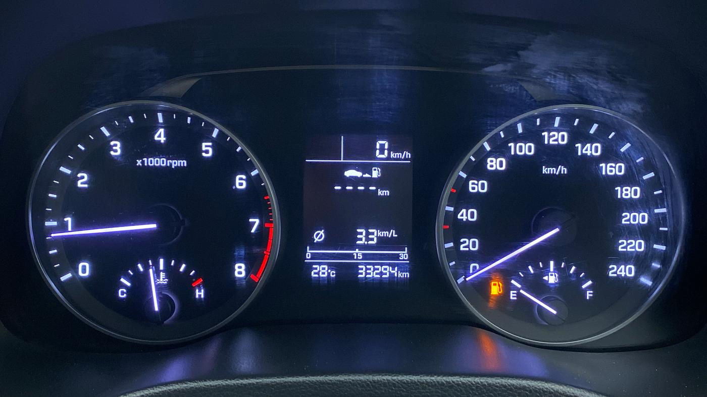2017 Hyundai New Elantra 2.0 S MT, Petrol, Manual, 33,377 km, Odometer Image