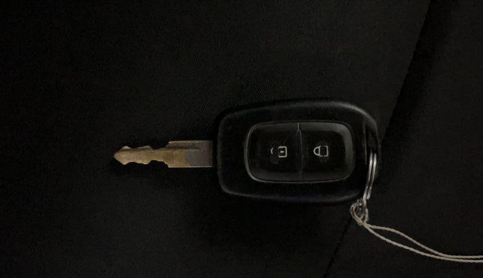 2022 Renault Kwid CLIMBER MT 1.0, Petrol, Manual, 61,431 km, Key Close Up