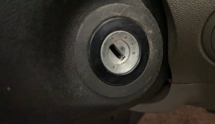 2014 Hyundai i10 SPORTZ 1.1, Petrol, Manual, 39,040 km, Keyless Start/ Stop Button