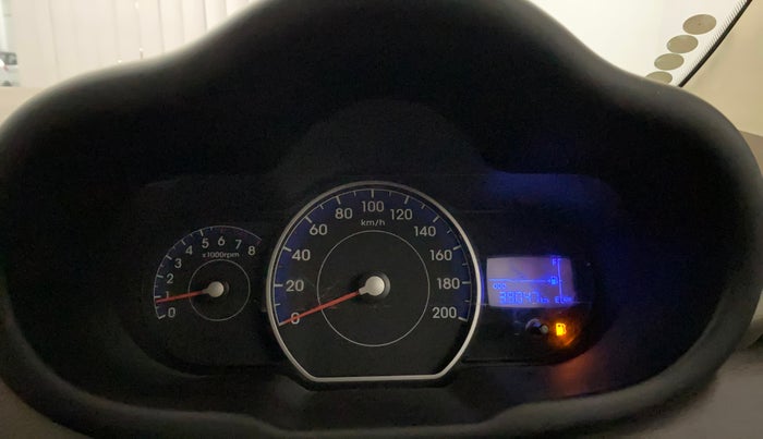 2014 Hyundai i10 SPORTZ 1.1, Petrol, Manual, 39,040 km, Odometer Image