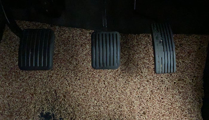 2014 Hyundai i10 SPORTZ 1.1, Petrol, Manual, 39,040 km, Pedals