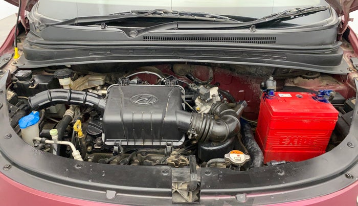 2014 Hyundai i10 SPORTZ 1.1, Petrol, Manual, 39,040 km, Engine View