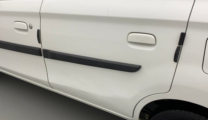 2017 Maruti Alto 800 LXI, Petrol, Manual, 30,183 km, Rear left door - Slightly dented