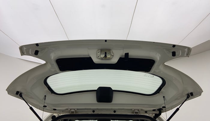 2018 Mahindra KUV 100 NXT K8 D 6 SEATER, Diesel, Manual, 20,768 km, Boot Door Open