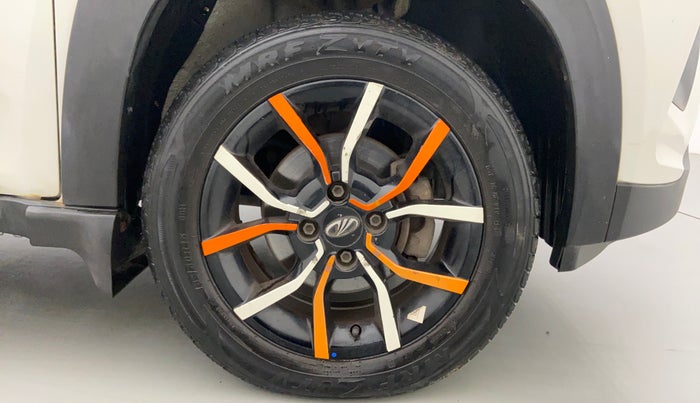 2018 Mahindra KUV 100 NXT K8 D 6 SEATER, Diesel, Manual, 20,768 km, Right Front Wheel