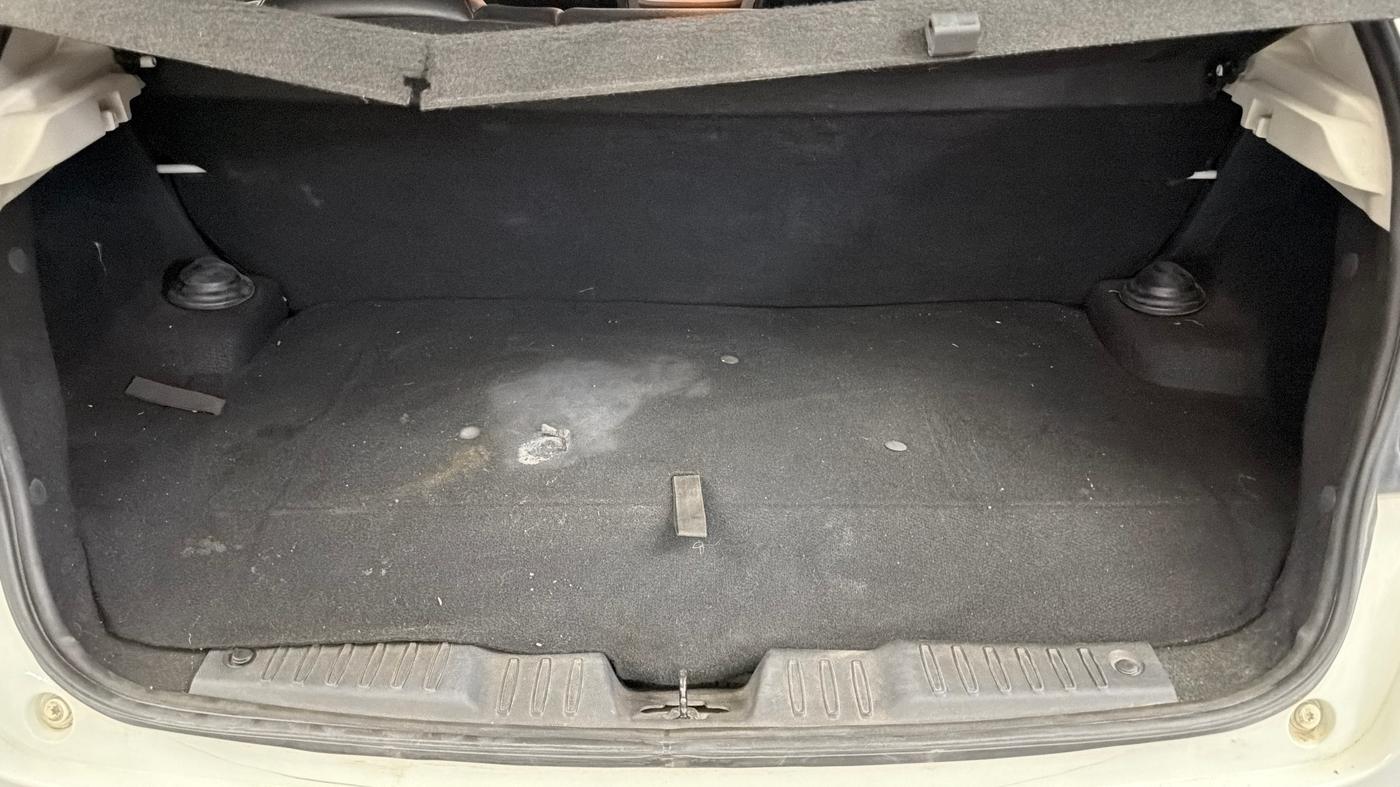 2024 Tata ALTROZ XM PLUS CNG, CNG, Manual, 61,558 km, Boot Inside