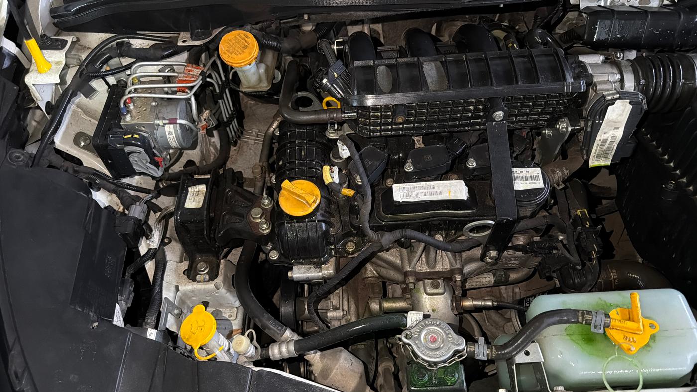 2024 Tata ALTROZ XM PLUS CNG, CNG, Manual, 61,558 km, Engine View - Right
