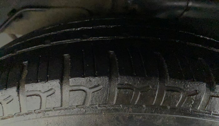 2012 Hyundai i10 ERA 1.1 IRDE, Petrol, Manual, 51,303 km, Right Front Tyre Tread