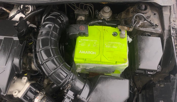 2015 Hyundai Verna FLUIDIC 1.6 CRDI S 4S, Diesel, Manual, 1,11,010 km, Engine View - Left