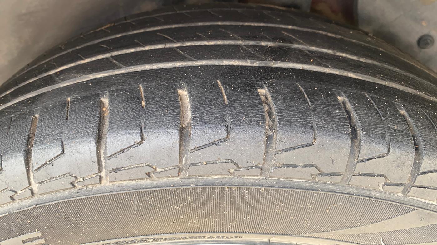 2018 Hyundai Creta SX 1.6 PETROL, Petrol, Manual, 1,23,472 km, Left Rear Tyre Tread