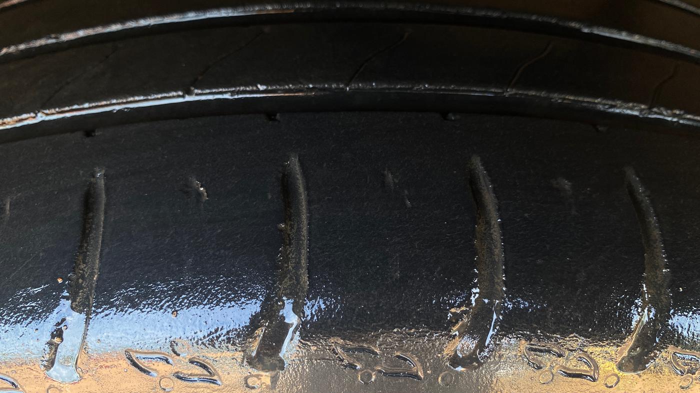 2021 Volkswagen TAIGUN TOPLINE 1.0 TSI AT, Petrol, Automatic, 44,429 km, Left Front Tyre Tread