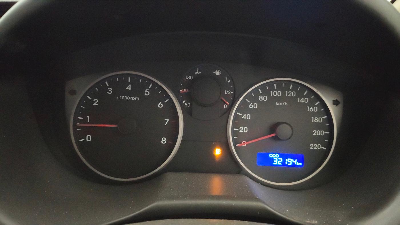 2013 Hyundai i20 MAGNA 1.2, Petrol, Manual, 32,194 km, Odometer Image