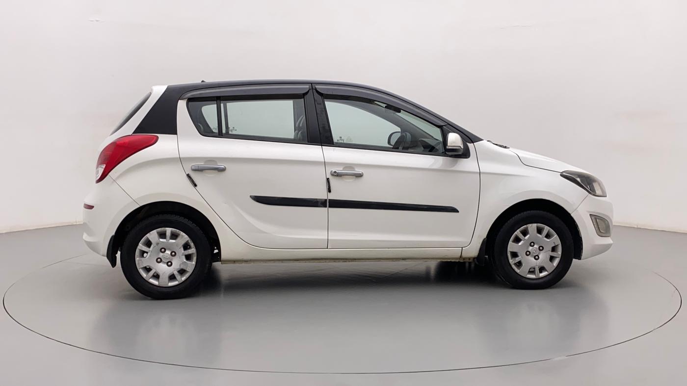 2013 Hyundai i20 MAGNA (O) 1.4 CRDI, Diesel, Manual, 94,514 km, Right Side View