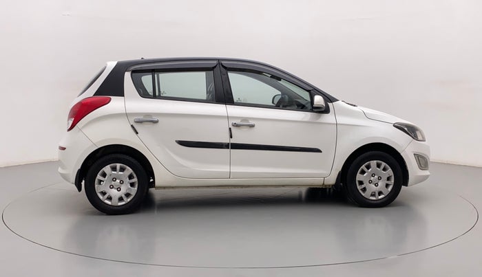 2013 Hyundai i20 MAGNA (O) 1.4 CRDI, Diesel, Manual, 94,514 km, Right Side View