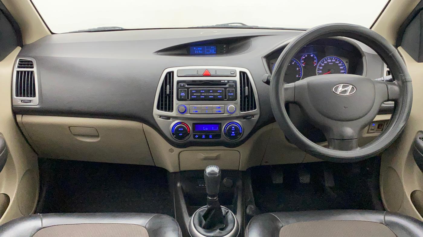 2013 Hyundai i20 MAGNA (O) 1.4 CRDI, Diesel, Manual, 94,514 km, Dashboard