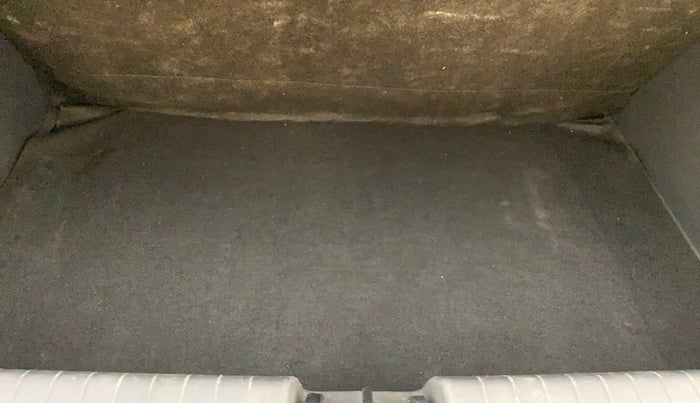 2020 Hyundai GRAND I10 NIOS SPORTZ 1.2 KAPPA VTVT, Petrol, Manual, 61,712 km, Boot Inside