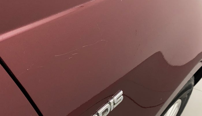 2016 Maruti Swift Dzire ZDI AMT, Diesel, Automatic, 73,341 km, Right fender - Minor scratches