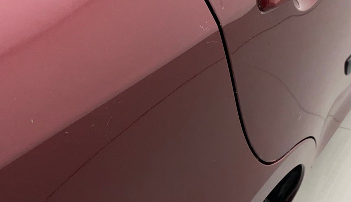 2016 Maruti Swift Dzire ZDI AMT, Diesel, Automatic, 73,341 km, Right quarter panel - Minor scratches