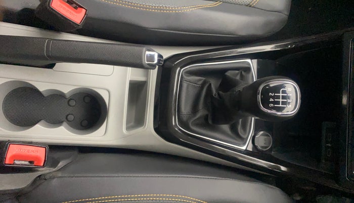 2021 Skoda KUSHAQ STYLE 1.5L TSI MT, Petrol, Manual, 45,807 km, Gear Lever