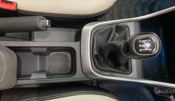 2023 Tata ALTROZ XZ CNG, CNG, Manual, 45,505 km, Gear Lever