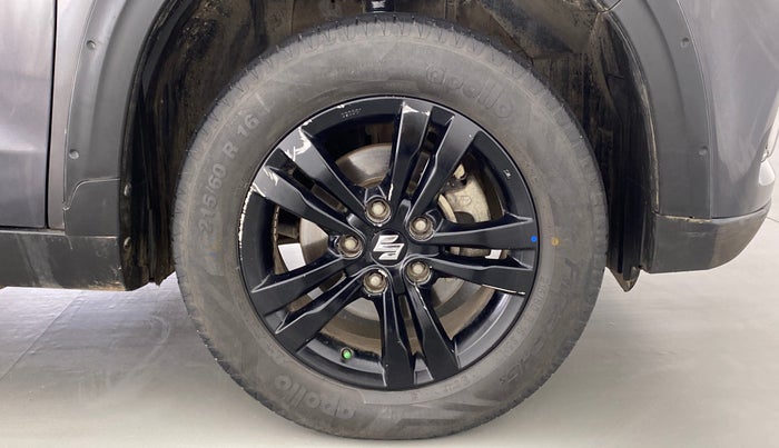 2018 Maruti Vitara Brezza ZDI + AMT, Diesel, Automatic, 91,296 km, Right Front Wheel