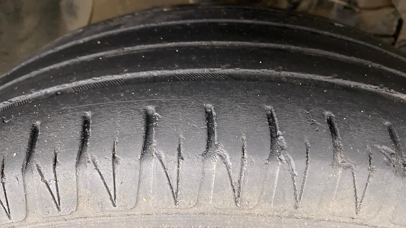 2018 Maruti Vitara Brezza ZDI + AMT, Diesel, Automatic, 91,296 km, Right Front Tyre Tread
