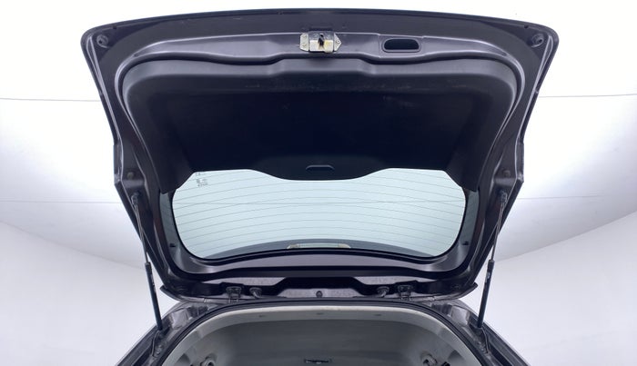 2018 Maruti Vitara Brezza ZDI + AMT, Diesel, Automatic, 91,296 km, Boot Door Open