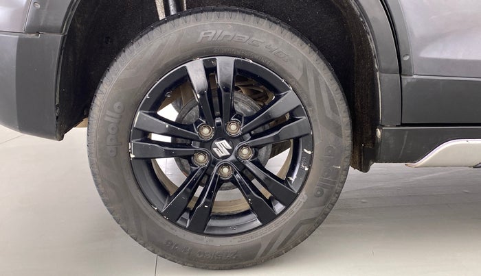 2018 Maruti Vitara Brezza ZDI + AMT, Diesel, Automatic, 91,296 km, Right Rear Wheel