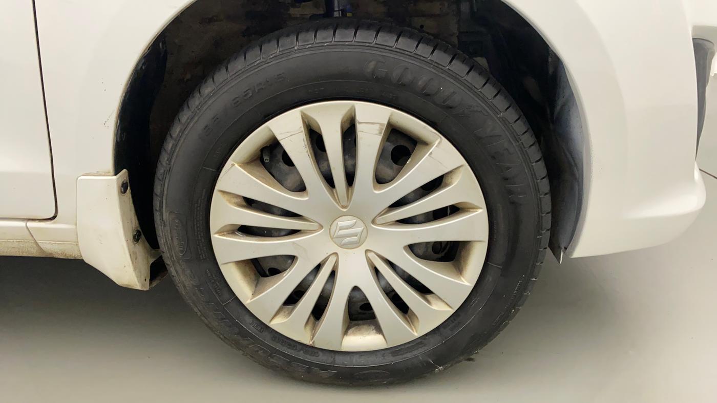 2014 Maruti Ertiga VXI CNG, CNG, Manual, 60,962 km, Right Front Wheel